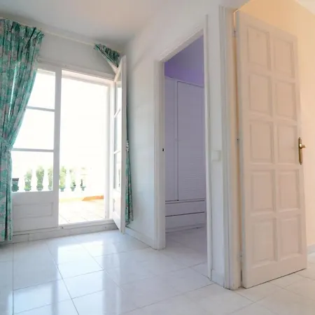 Holiday home La Vinya 02